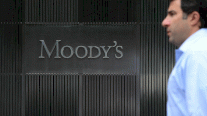 موديز ترفع تصنيف ديون اليونان السيادية درجتين