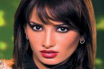 زينة تستأتف التصوير في 