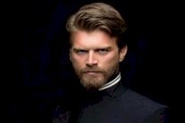 كيفانج تاتليتوغ يواجه أزمة مع شركة التأمين