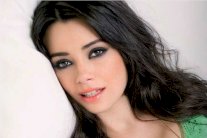  أوزغو نامال تتغيب عن برنامج 