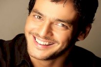 حملة تضامن مع خالد أبو النجا ضد تشويه صورته 