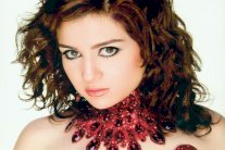 مي عز الدين بطلة