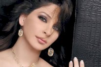 إليسا تفوز جماهيرياً والنقاد يختارون 