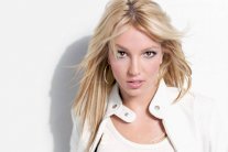 حبيب بريتني سبيرز السابق دايفيد لوكادو ينفي خيانته لها