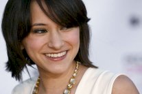 زيلدا ويليامز تعود إلى تويتر