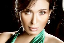 دينا: أحترم رأي مشايخ الأزهر في 