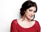 هازال كايا لأول مرة مع 