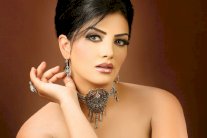 حورية فرغلي بطلة 