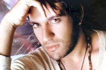 حسن الرداد ينتظر عرض فيلمه 