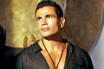 جمهور عمرو دياب يشن حملة على شركة روتانا