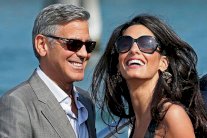 جورج كلوني يدلل خطيبته أمل علم الدين في رحلة بحرية قُبيل زفافهما