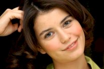 بيرين سات تشارك بعيد ميلاد إبن المخرج 