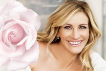 جوليا روبرتس: أمارس اليوغا ولن أخضع لمبضع التجميل