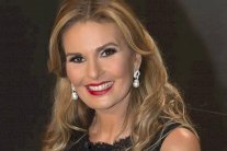 إعترافات مثيرة ليسرا في 