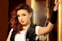 أنغام تُعلن اسم ألبومها الجديد