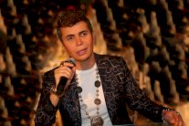 جو رعد يُتوِّج ملكة جمال عشتروت