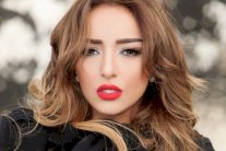 جميلة تُطلِق 