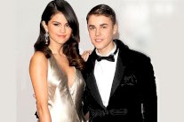 جاستين بيبر يُقدِّم Sorry لـ