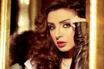 أنغام تروِّج لألبومها بحفلةٍ جديدة 