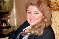 مها أحمد مذيعة للمرةِ الثانية 