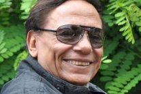 عادل إمام يختار أبطال 