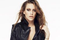 سيريناي ساريكايا تدعم مرضى السرطان بريع إعلان