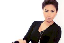 شيرين عبد الوهاب تُطلِق أغنية 