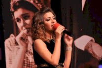 جنات تتألق بحفل إفتتاح مهرجان المركز الكاثوليكي