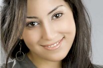 آيتن عامر تتعرض للتحرش في عرض 