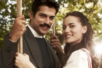 بوراك أوزجفيت وفهرية أفجين بإجازة عمل في 