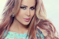 فيفيان مراد تُرنِّم