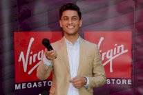 محمد عساف يحتفل بألبومه مع الجمهور المصري