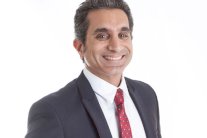 باسم يوسف يخشى العودة لمصر