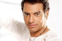 إيهاب توفيق يطرح 