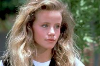 رحيل أماندا بيترسون عن عمر 43 عاماً