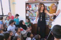 سيرين عبد النور: لفتة إنسانية تجاه الأطفال اللاجئين