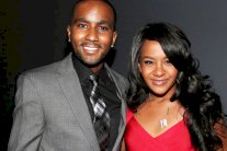 عائلة بوبي كريستينا براون تقبل بعبورها للعالم الآخر