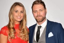 إنفصال بريان ماك فادين وفوغ وليامز.