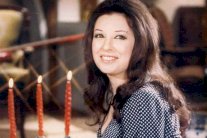 نجاة الصغيرة تعود للغناء بـ