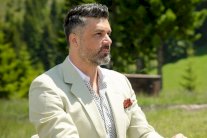 روتانا تُقدِّم 