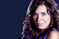 دينا تمثل مصر في مهرجان الإسكندرية 