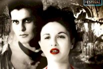 فاتن حمامة وعمر الشريف على بوستر 