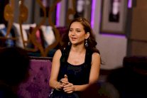 نيللي كريم: أبنائي لا يرغبون بنشر صورهم معي