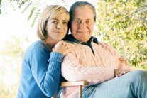 لقاء سويدان تطالب حسين فهمي بـ100 ألف دولار