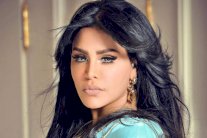 أحلام تفاجئ جمهورها بالتحديات