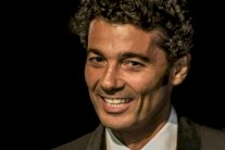 خالد النبوي يشارك في 