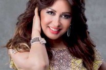 لطيفة منهمكة بتصوير