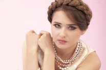 نيللي كريم أفضل ممثلة بمهرجان المركز الكاثوليكي