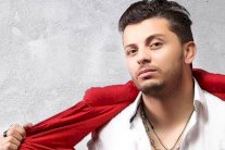 حاتم عمور لـ