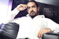 أمير كرارة بطل 